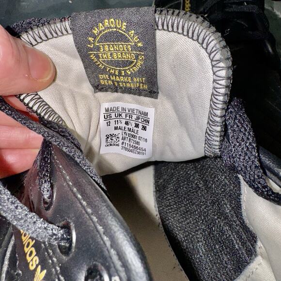 RARE Leather Adidas Seeley Premium Skate Shoe Black Quilt White Wall Mens US12 - Picture 8 of 8